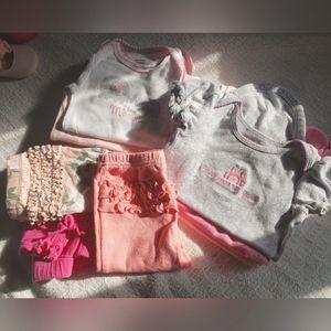 Lot of 9 new and gently used 100% cotton baby girls 6-12 month clothing.